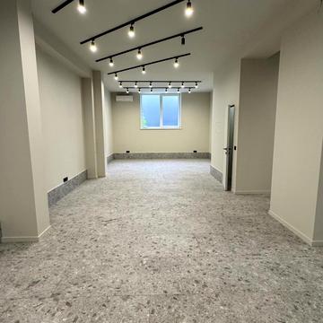 Підгірна вул., 25