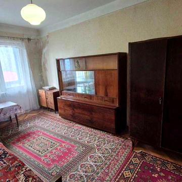 Двокімнатна Суміжна Борщагівка Окружна Дніпро ринок 4/5 поверх Без ремонту