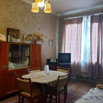 Продаю 2 комнатную Сталинку без % Костанайская 7 м Демеевская