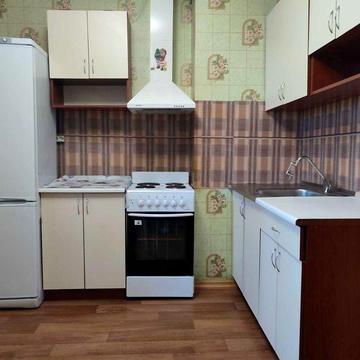 Продам 1 - кімнатну квартиру біля метро Осокорки