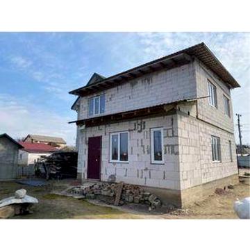 Будинок біля Києва за 12 км — Нові Петрівці, 2 будинки на ділянці