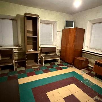 Здам в оренду 70 квм 30сотих земліна довготривалий термін    Будинок дачу  в селі Новоселівка  газ, світло, вода,