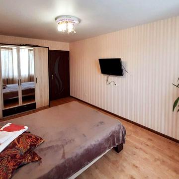 Євгена Чикаленка вул., 59к