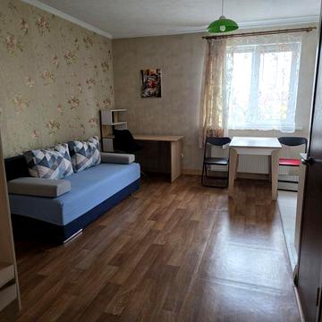 Сдам квартиру-студию на длительный срок