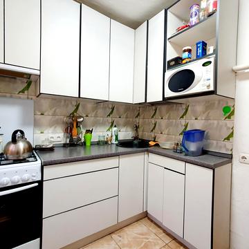 Харківське шосе, 18