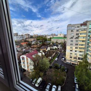 Здам двокімнатну квартиру в центрі. Від власника