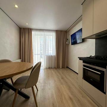 Оренда нової 1-кімнатної квартири, ЖК "Family City"