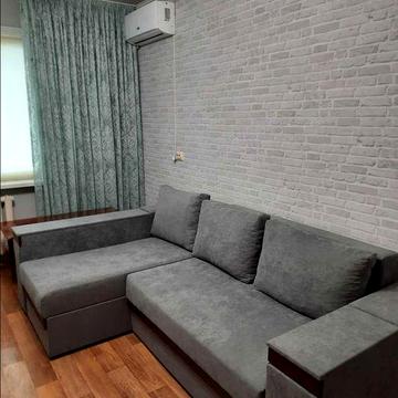 Простора 1к Урлівська, 38а ст.метро Позняки Осокорки - 15 хв пішки до метро Лівобережна -15 хв маршруткою