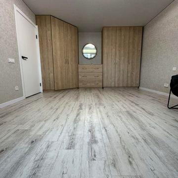 Продам однокімнатну кввртиру з сучасним ремонтом