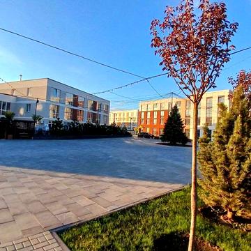 Євродвушка 44м2. Стеля 4,2м. Другий рівень. Без комісії. 20хв до метро