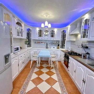 Аренда 4х комнатной квартиры, в 3 уровня