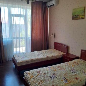 Центр. Р-н Панкратовского моста сдам  2х местний номер