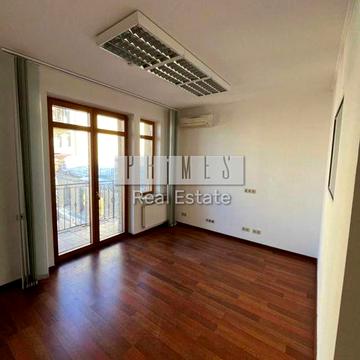 Кловський узвіз, 7