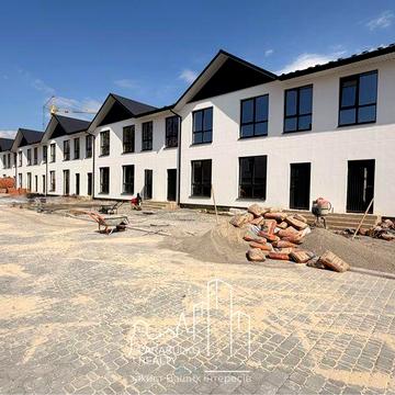 Продам неймовірний таунхаус в класному районі міста