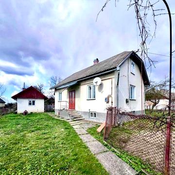 Продаж житлового будинку в с.Верчани