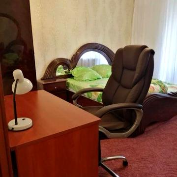Сдам 1-к кв в самом Центре/длительн срок