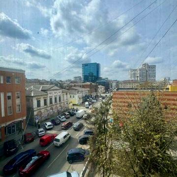 Продаж 3-х кімнатної Сталінки Центр