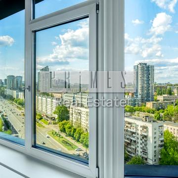 пер. Берестейський, 11