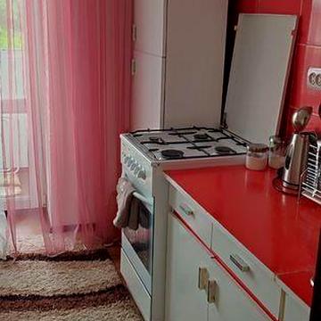 Здам квартиру, з меблями .Район ж д.  вокзалу.м Луцьк