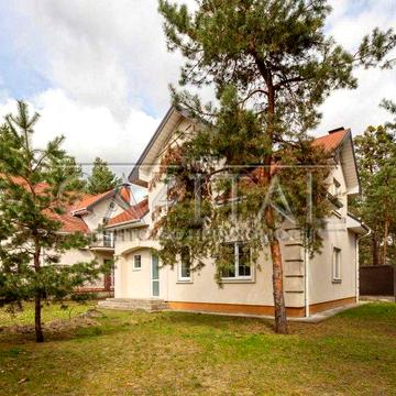 Продаж будинку Козин