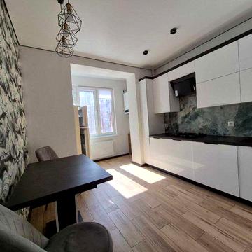 Довгострокова оренда 1 кім новобудови Виставка