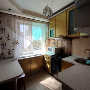 Оренда 4- з кімнатної  квартири на 129- му кварталі