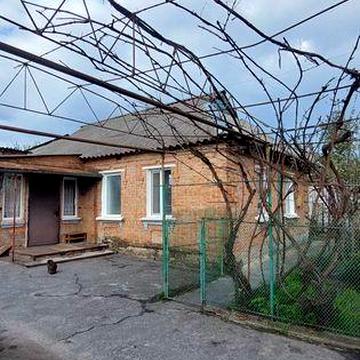 Продаж Будинку з гаражем + 25соток землі ( Євідновлення)