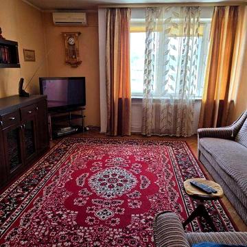 Продається 3-кімнатна квартира у м. Києві (вул. К.Малевича)