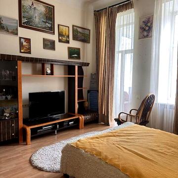 Довгострокова оренда 1к Квартира Яворницького Дмитра проспект