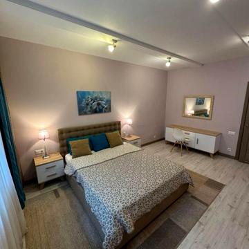 Карла Мікльоша вул., 7