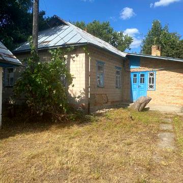 Продається хата в с. Сахнівка
