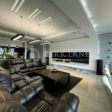 Замковецька вул., 108