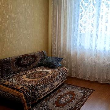 Довгострокова оренда двокімнатної квартири.