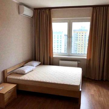 сдам 1-к.квартиру в новострое с мебелью и техникой, метро Осокорки-Позняки 15 мин