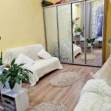 В продажу 1 кімнатна квартиру  -  Центр