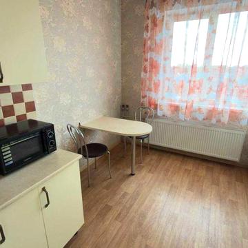 1-к квартира, власна, автономна котельня, електрика, вул. Стеценка