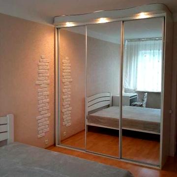 Оренда 3 кІмн. квартири вулиця Празька 28,  Дарницька. пл.  Газ плита