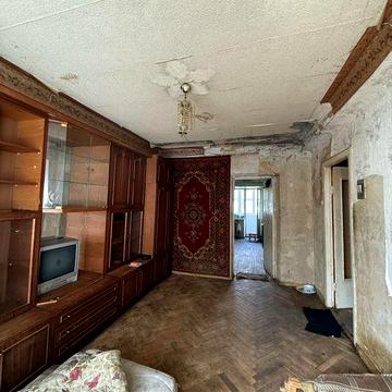 Продам 2х-кімнатну квартиру! Соломенку! Берегового, 23
