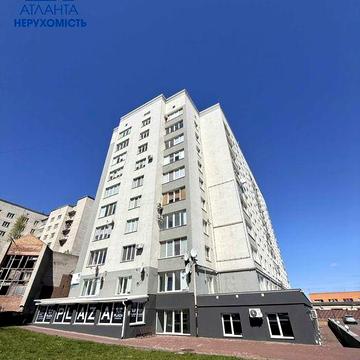 Продам 3-кімнатну квартиртиру по вул.Рівненській!