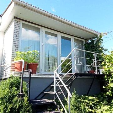 Продаю частину будинку!