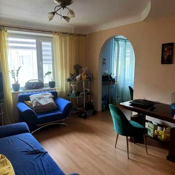 Продаємо 3 кімнатну квартиру р-н зуп. Козацька