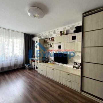 1-к в новому будинку середній поверх 45 кв/м