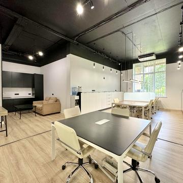 Старонаводницька вул., 6-Б