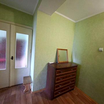 Продаж 1 кім. кв. Героїв Десантників.