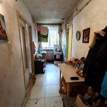 Предлагается 2 ком квартира на Героев Обороны.