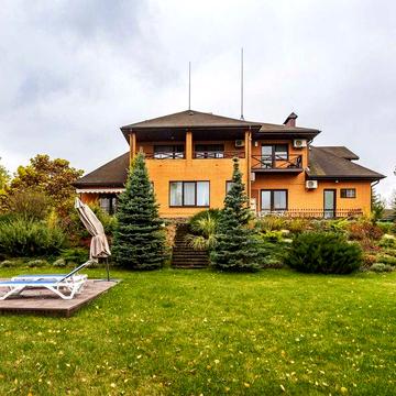 Продажа энергонезависимого дома 320 м2 в с. Горбовичи