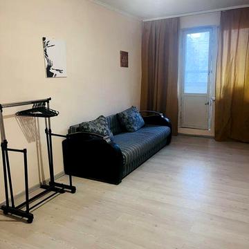 Сдам 1ком. квартиру. Метро Студенческая. 2мин.пешком.