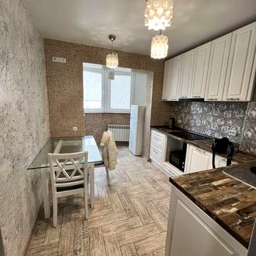 1 комнатная Варненская евроремонт 45