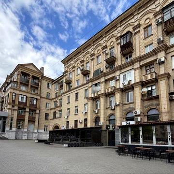 Продаж 2-кімн кв сталінки 2/5 пр Соборний