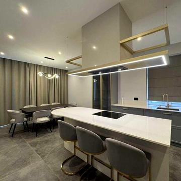 Здам VIP будинок з гаражем